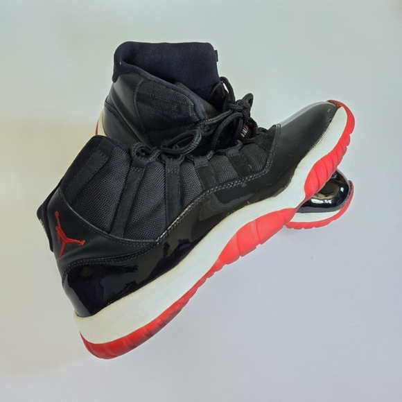 Nike Air Jordan 11 Xl playoffs Retro Bred 2012 Size 13 Black Red White - Picture 1 of 13